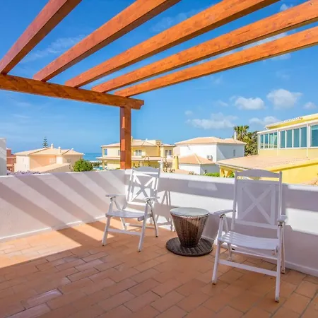 וילה Sleeps 8 With Pool Air Con And Wifi Gale de Cima