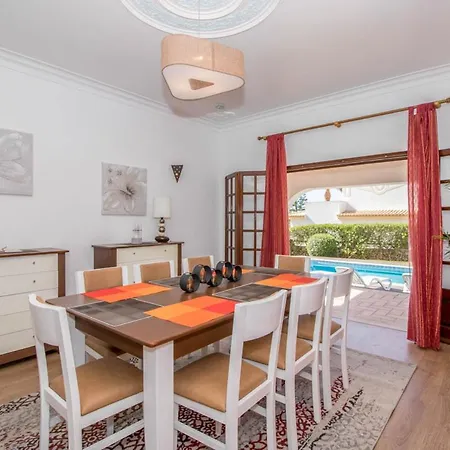 וילה Sleeps 8 With Pool Air Con And Wifi Gale de Cima